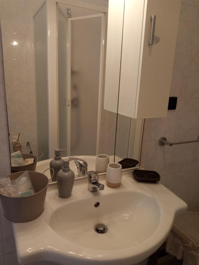 ロコロトンドLa Casa Nel Vicoアパートメント エクステリア 写真